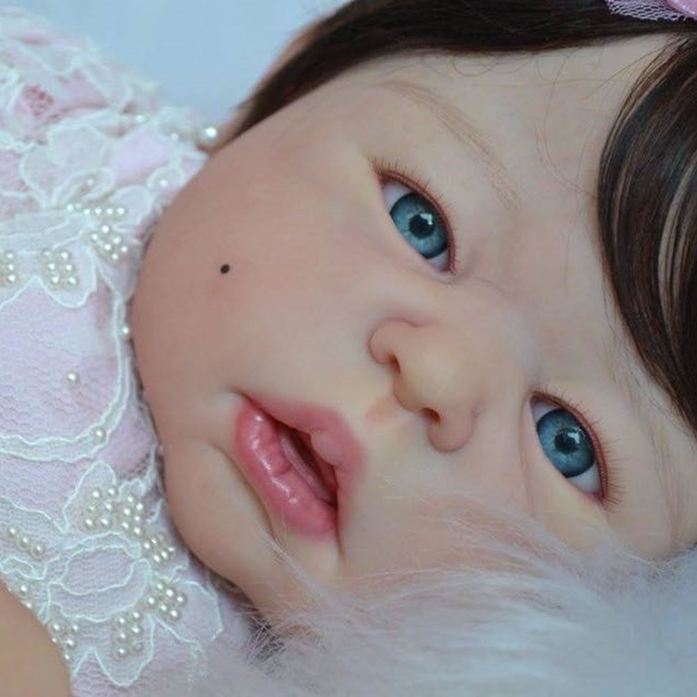 21" Lifelike Cute Dakota Reborn Vinyl Doll girl