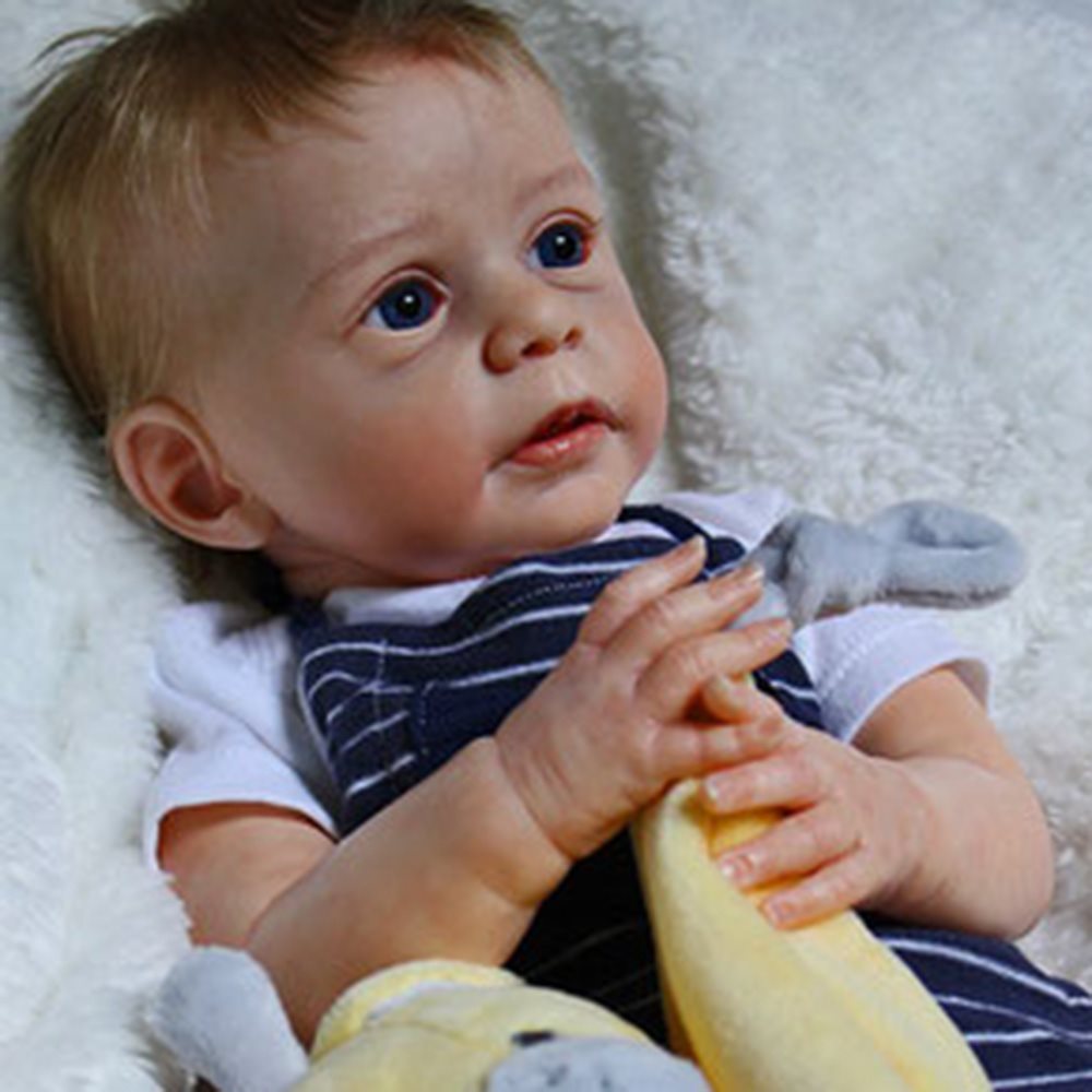 Realistic 17'' Livia Reborn Baby Doll Boy by