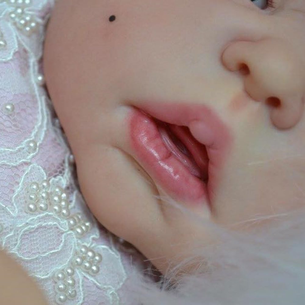 21" Lifelike Cute Dakota Reborn Vinyl Doll girl