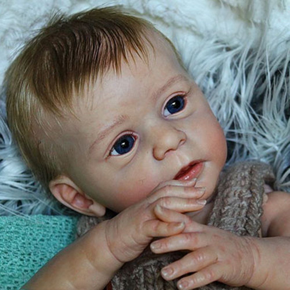 Realistic 17'' Livia Reborn Baby Doll Boy by